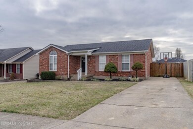 149 Aulbern Dr W, Mount Washington, KY 40047 - photo 2