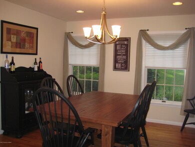 13 Colony Dr, Mountain Top, PA 18707 - photo 5