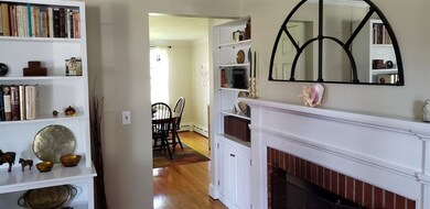 60 Brackett Ln, Portsmouth, NH 03801 - photo 4