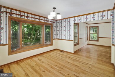 902 Fairway Dr, Malvern, PA 19355 - photo 6