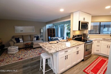 600 W Hubbard Avenue #49