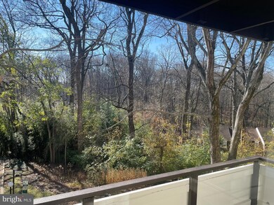 7527 Spring Lake Dr unit 7527-C, Bethesda, MD 20817 - photo 5