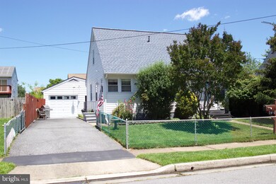 946 Kinwat Ave, Essex, MD 21221 - photo 2