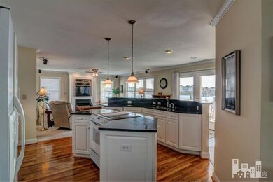 801 Canal Dr, Carolina Beach, NC 28428 - photo 6