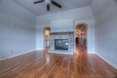 11213 S Lawrence St, Jenks, OK 74037 - photo 7