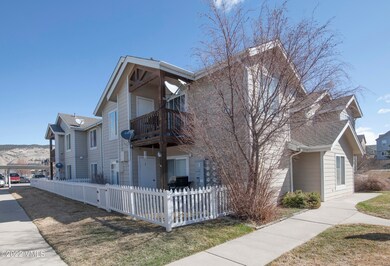 Mtn-Glenn-C-204-MLS_02