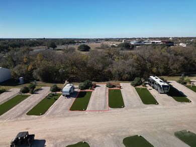 4584 Highway 290 unit 282, Fredericksburg, TX 78624 - photo 2