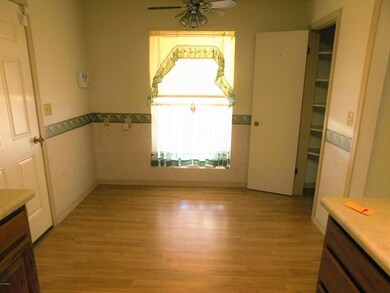 10027 W Ironwood Dr, Sun City, AZ 85351 - photo 3