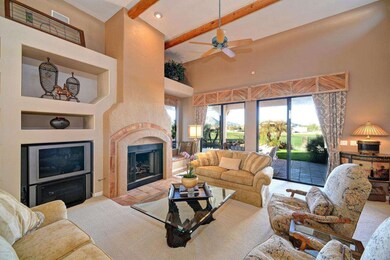 006_Great rm w/ soaring high ceilings