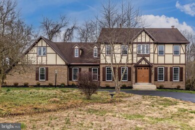 22125 Creekview Dr, Gaithersburg, MD 20882 - photo 3