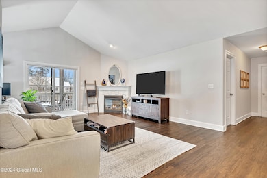 14 Ellis Ave unit 8, Saratoga Springs, NY 12866 - photo 6