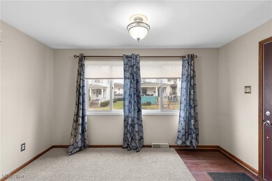 6 Locust Ave, Bridgeport, OH 43912 - photo 6