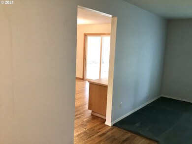 2914 18th Ave, Forest Grove, OR 97116 - photo 6