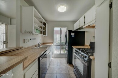 3828 N 32nd St, 120-7