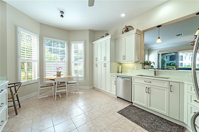 5005 Maxwell Cir unit 7-101, Naples, FL 34105 - photo 5