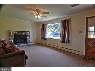 1722 County Line Rd, Bechtelsville, PA 19505 - photo 3