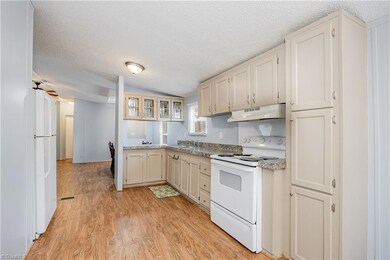 8428 Nc Highway 42 S, Ramseur, NC 27316 - photo 6