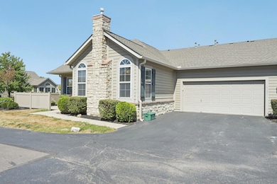 7-web-or-mls-Waterside Pl-S1009-007