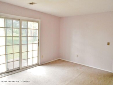 352-384129 - Bedroom 1