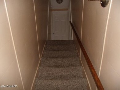 1407 Maple St, Niles, MI 49120 - photo 7