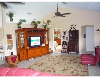 112 Pelican Island Place unit 17, Sebastian, FL 32958 - photo 2