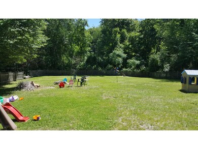 211 Bog Rd, Hillsborough, NH 03244 - photo 5