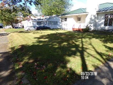 27 Colony Place, Millinocket, ME 04462 - photo 2