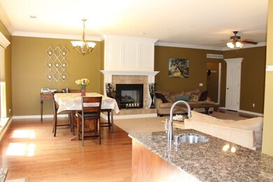 38 Berkshire Dr, Bella Vista, AR 72714 - photo 5