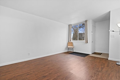 1522 Big Bend Rd unit B, Waukesha, WI 53189 - photo 7