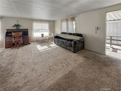 135 Sycamore Pkwy, Oroville, CA 95966 - photo 4