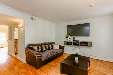 1715 Moritz Dr unit 18, Houston, TX 77055 - photo 5