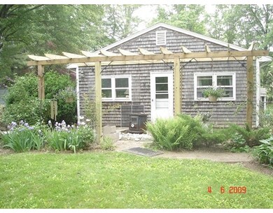 399 Gilbert St, Mansfield, MA 02048 - photo 4