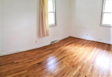 2605 SE 7th St, Des Moines, IA 50315 - photo 4