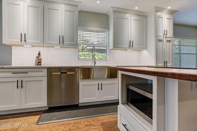 4567 Colonial Ave, Jacksonville, FL 32210 - photo 5