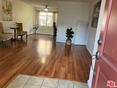 20258 Cohasset St unit 4, Winnetka, CA 91306 - photo 2