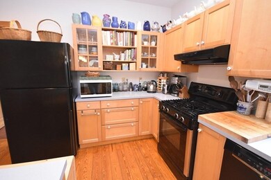 555 Market Hill Rd, Amherst, MA 01002 - photo 7