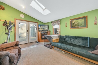 4 Natural History Dr, Worcester, MA 01605 - photo 3