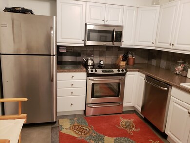 Classical High Condominiums unit 107, Springfield, MA 01103 - photo 5