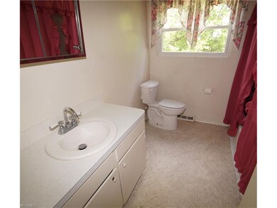 full bathroom 8x7