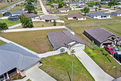 848 La Salle Ave, Fort Myers, FL 33913 - photo 4