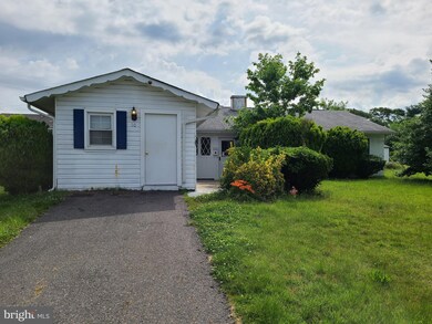 10 Snowdon Ln, Willingboro, NJ 08046 - photo 3