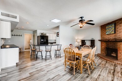 10510 W Mission Ln unit 7, Sun City, AZ 85351 - photo 5