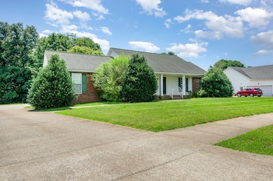 381 Bailey Ln, Pleasant View, TN 37146 - photo 2