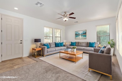 07-Wildhorse - Living Room - Modern - 1