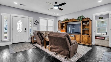 811 E St NW, Ardmore, OK 73401 - photo 5