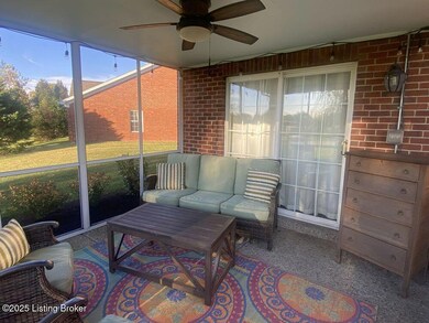 3400 Eastbrook Dr, La Grange, KY 40031 - photo 5