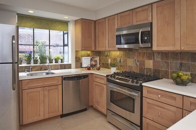 54 Trowbridge St unit F, Cambridge, MA 02138 - photo 2