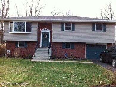 14 Oak Dr, Mountain Top, PA 18707 - photo 2