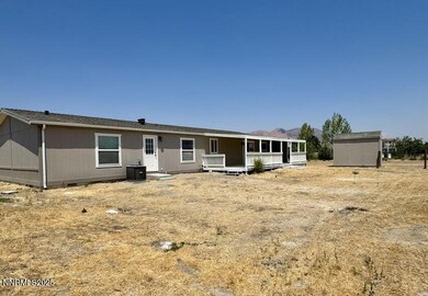 5305 Trousdale Cir, Winnemucca, NV 89445 - photo 2