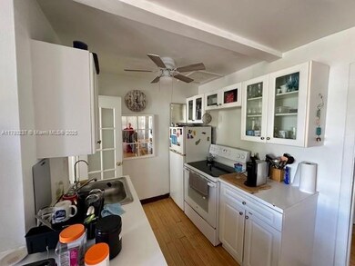 940 7th St unit D, Miami Beach, FL 33139 - photo 4